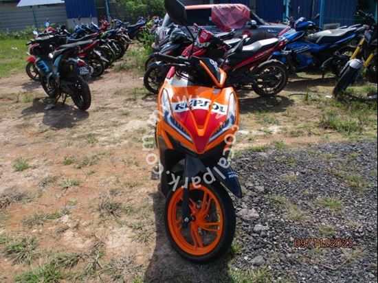 Picture of HONDA VARIO 150 REPSOL